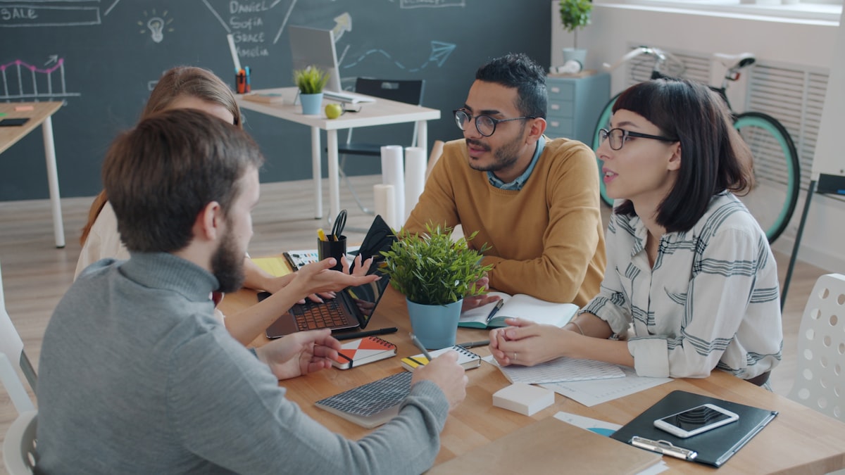 When to Hire at Your Creative Agency: The 5-Metric Hiring Equation